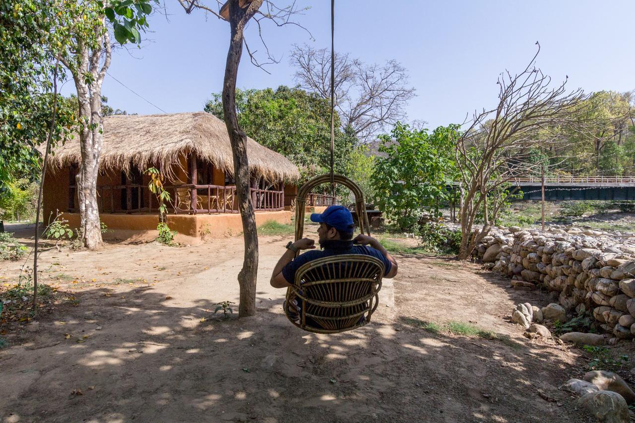 ホテル Camp Hornbill Corbett ラムナガル エクステリア 写真